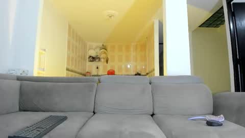 Isabella  online show from 01/07/26, 09:50