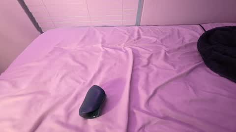 Snapshot of issfemboy chatting on 05/27/26, 02:03 Iss femboy full exclusive vids online show from 05/27/26, 02:03