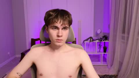 Maks online show from 12/30/24, 01:36