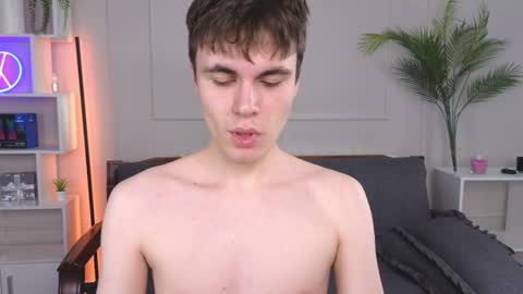 Maks online show from 01/17/25, 09:39