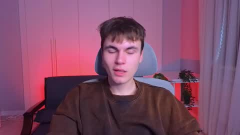 Maks online show from 01/27/25, 10:06