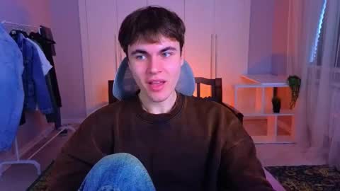 Maks online show from 03/02/25, 09:53