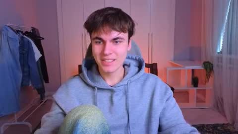 Maks online show from 03/05/25, 09:38