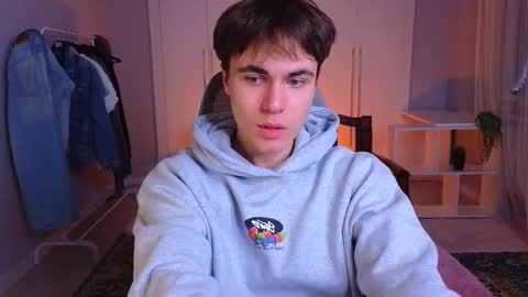 Maks online show from 03/12/25, 10:37