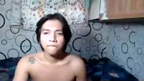 Snapshot of isu00 chatting on 08/07/26, 04:47 isu00 online show from 08/07/26, 04:47