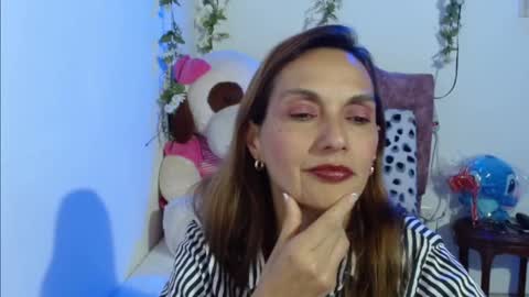 Itala Gomez online show from 11/28/25, 12:35