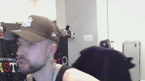 Italian Stallion online show from 02/08/26, 10:24