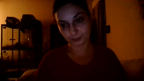 Snapshot of italiana25 chatting on 06/27/26, 05:56 Bella Bloom online show from 06/27/26, 05:56