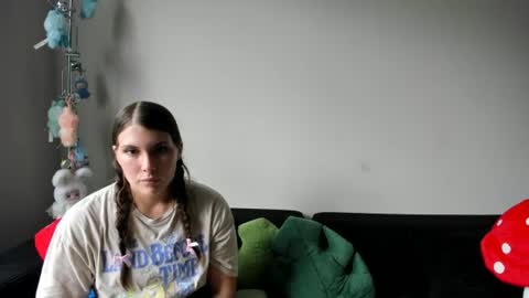 Snapshot of italiana25 chatting on 07/22/26, 09:39 Bella Bloom online show from 07/22/26, 09:39