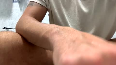 Snapshot of italianbigcock91 chatting on 10/10/25, 07:02 italianbigcock91 online show from 10/10/25, 07:02