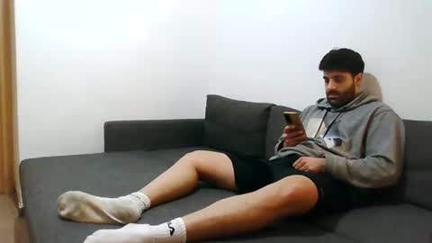 Snapshot of italianboybcn chatting on 12/30/24, 11:59 italianboybcn online show from 12/30/24, 11:59