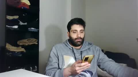 Snapshot of italianboybcn chatting on 01/21/25, 10:08 italianboybcn online show from 01/21/25, 10:08