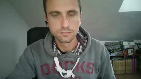 Snapshot of italiano116116 chatting on 11/07/25, 09:31 italiano116116 online show from 11/07/25, 09:31