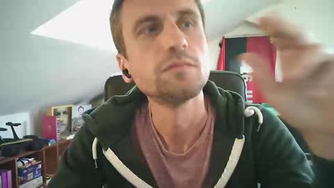 italiano116116 online show from 04/22/26, 03:46