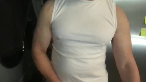 Snapshot of italiano9in chatting on 01/26/25, 08:56 Tony online show from 01/26/25, 08:56