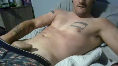 Snapshot of italianstallion69123 chatting on 06/12/26, 05:39 italianstallion69123 online show from 06/12/26, 05:39