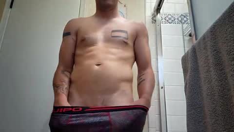 Snapshot of italianstallion69123 chatting on 06/13/26, 05:11 italianstallion69123 online show from 06/13/26, 05:11