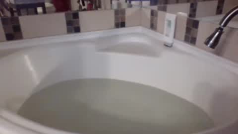 Snapshot of itgetsb1gger chatting on 02/23/26, 11:18 itgetsb1gger online show from 02/23/26, 11:18