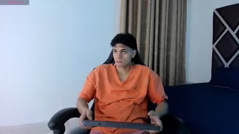 Snapshot of ithan_hot chatting on 07/04/26, 03:45 ithan_hot online show from 07/04/26, 03:45