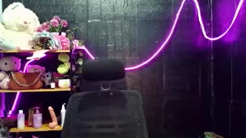 its_chloe20 online show from 05/04/26, 10:55