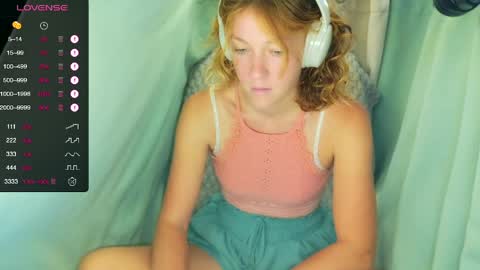 Lily online show from 04/06/26, 09:27