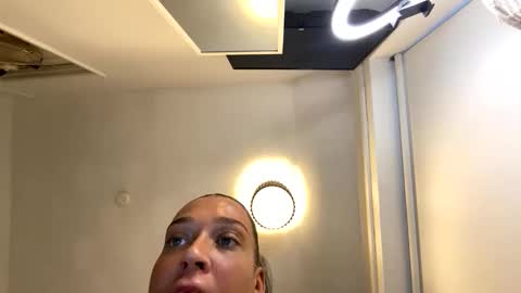 Lottie  online show from 03/08/26, 05:28