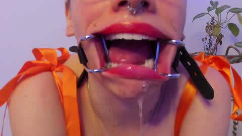 Maria online show from 12/01/24, 07:36