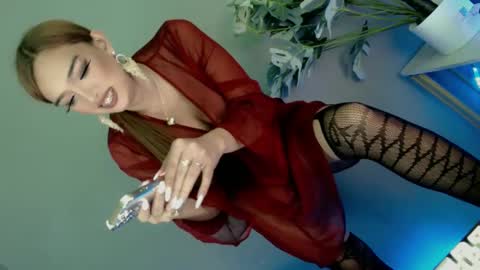 Pixie online show from 02/01/25, 02:05