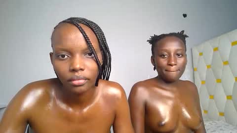 Snapshot of its_metney chatting on 06/05/26, 11:05 Metney online show from 06/05/26, 11:05