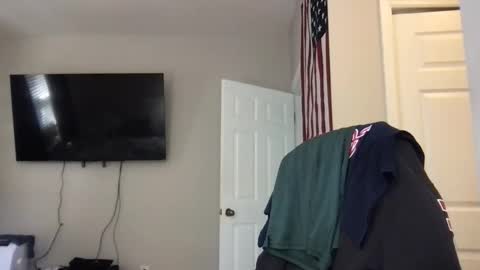 Snapshot of itsasecretttt chatting on 09/24/25, 04:43 itsasecretttt online show from 09/24/25, 04:43