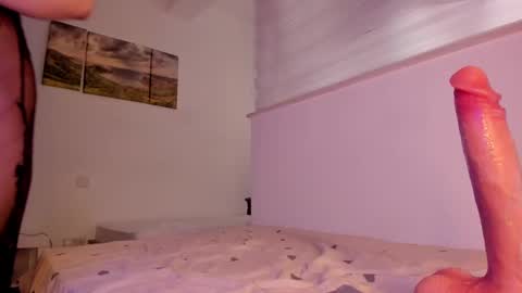 Isabella online show from 03/10/25, 03:52