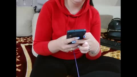 Busty mommy online show from 01/10/26, 07:59