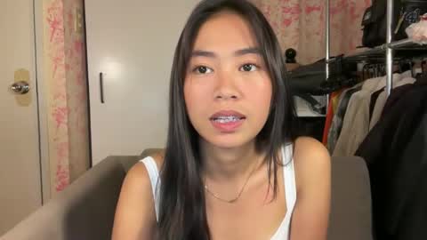 Snapshot of itscandygurl chatting on 06/02/26, 11:23 Candy online show from 06/02/26, 11:23