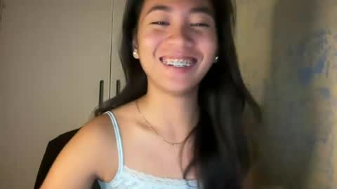 Snapshot of itscandygurl chatting on 06/17/26, 07:37 Candy online show from 06/17/26, 07:37