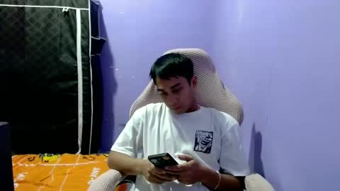 ItsMeAsian online show from 03/24/26, 09:14