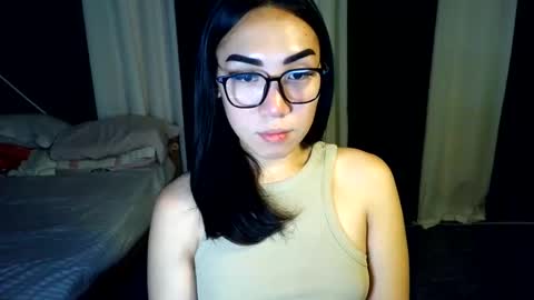 Snapshot of itsmehotqueen chatting on 05/18/26, 07:47 itsmehotqueen online show from 05/18/26, 07:47