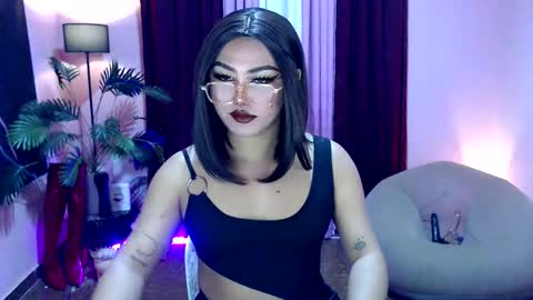 Snapshot of itsmesianaa29 chatting on 09/24/25, 03:37 Siana online show from 09/24/25, 03:37