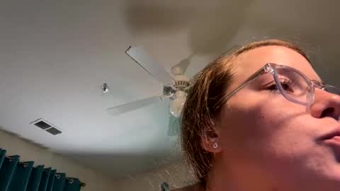 Snapshot of itsmilavoss chatting on 09/16/25, 03:07 Mila Voss online show from 09/16/25, 03:07