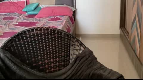 Raje online show from 10/21/25, 03:29