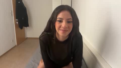 itsnicka online show from 02/10/26, 09:30