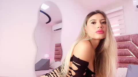 Snapshot of itspia chatting on 02/12/26, 07:31 Itspia online show from 02/12/26, 07:31