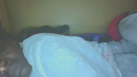 Snapshot of itsqueen_blacq chatting on 09/27/25, 07:52 Queen blacq online show from 09/27/25, 07:52