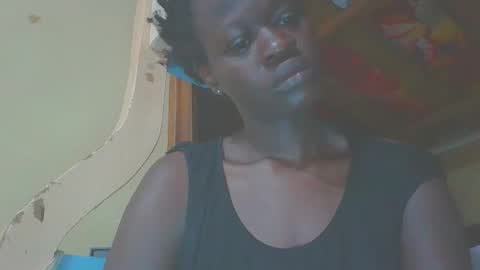 Snapshot of itsqueen_blacq chatting on 10/16/25, 08:04 Queen blacq online show from 10/16/25, 08:04