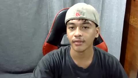 Snapshot of itzme_jhonfred chatting on 04/27/26, 03:54 Jhonfred online show from 04/27/26, 03:54