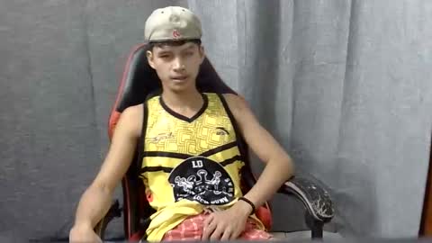 itzme_john online show from 04/09/26, 06:24