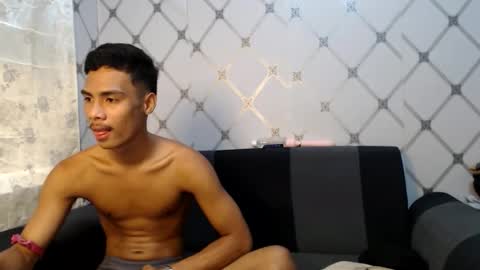 Snapshot of itzme_urboy chatting on 04/03/26, 01:14 itzme_urboy online show from 04/03/26, 01:14