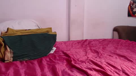 Snapshot of ivan_cold0 chatting on 12/22/24, 04:17 Ivan online show from 12/22/24, 04:17