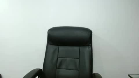 Ivan M online show from 01/25/25, 06:45