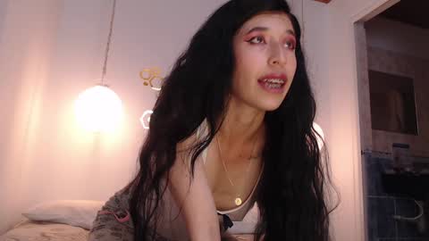 Snapshot of ivana_rose chatting on 01/30/25, 06:56 Adris online show from 01/30/25, 06:56