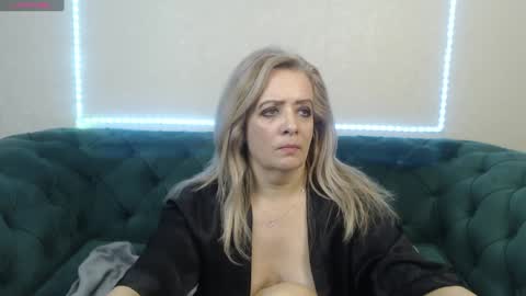 Snapshot of ivanacharm chatting on 01/21/25, 10:41 ivanacharm online show from 01/21/25, 10:41